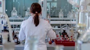 Momento difícil para a ciência